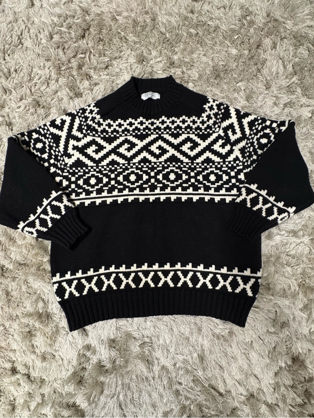 Brunette the label Black & White Nordic Pattern Knit Sweater size M/L oversized